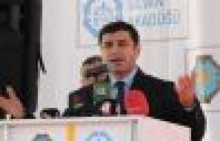 Demirtaş: Kentin kaderini halkın kendisi belirleyecek