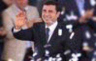 Demirtaş: Tahriklere karşı en iyi ilaç barıştır;...