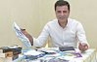 Demirtaş'tan aydınlara: 'Umut forumları' düzenleyin!