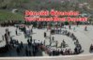 Derecikli Öğrenciler YGS Öncesi Moral Depoladı