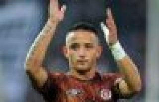 'Dersim 62' dövmesi yaptıran futbolcuya ırkçı...