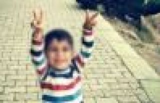 DİHA: Polis, Mardin'de 3 yaşındaki çocuğu başından...