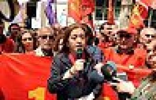 DİSK: Ülkeyi yönetenler 'kriz mriz' yok diyor