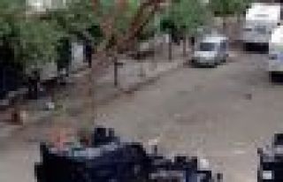 Diyarbakır'da gözaltı sayısı 14'e yükseldi