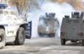 Diyarbakır'da Yüksekova protestosuna polis müdahalesi