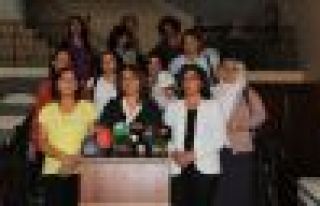 DÖKH öncülüğündeki kadın heyeti Rojava yolcusu