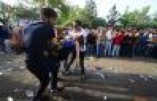 DTK: Amed'deki saldırıda 4 ölü 416 yaralı