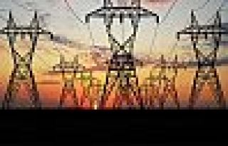 Elektriğe bir yılda 46 TL zam