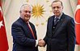 Erdoğan, ABD Dışişleri Bakanı ile 'Rakka'yı...