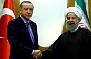 Erdoğan, Ruhani ile Suriye'yi görüştü