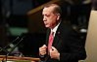 Erdoğan, 'Tayyipler Alemi' pankartı açan ODTÜ'lülerle...