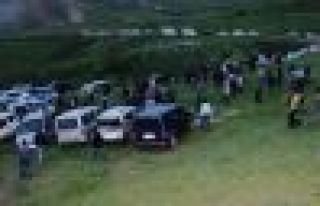 Erzurum'da halk operasyonu engelledi