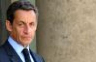 Eski cumhurbaşkanı Sarkozy yargılanacak