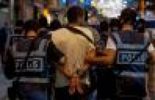 Eskişehir, Iğdır, Muş: 12 gözaltı, 2 tutuklama