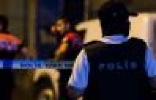 Eyüp'te iki kişi başlarından vurularak öldürüldü