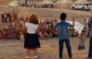 Ezidi çocuklara, çocuklardan konser