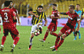 Fenerbahçe, evinde ağırladığı Antep'i 2-1 yendi