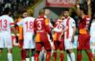 Galatasaray, Gaziantepspor'la 0-0 Berabere Kaldı
