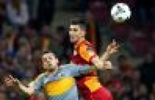 Galatasaray, kendi evinde Kayserispor'a uzatmada boyun...