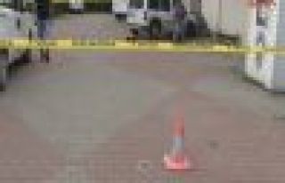 Garnizon komutanının eşi silahlı saldırıda öldü