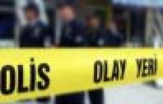 Gaziosmanpaşa'da devriye gezen polislere ateş açıldı