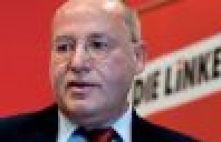 Giysi: Rojava'ya ambargo derhal kalkmalı