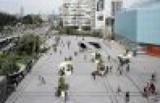 Gözaltına Alıp Ailelerinden Habersiz Çocuk Merkezine...