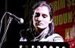 Grup Yorum üyesi Helin Bölek ölüm orucunda hayatını...