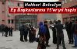 Hakkari Belediye Eş Başkanlarına 15'er yıl hapis