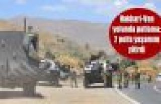 Hakkari-Van yolunda patlama: 2 polis yaşamını yitirdi