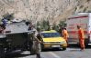 Hakkari'de patlama: 4 yaralı