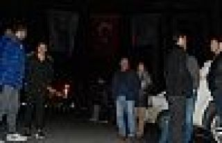 'Hayır' pankartına kuru sıkı ile ateş açıldı