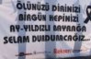 HDP, ırkçı afişi asanlardan şikayetçi oldu