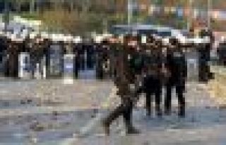 HDP, seçimlerde bölgede 20 bin polisin görevlendirilmesini...