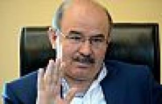 Hüseyin Çelik'ten istifa yalanlaması