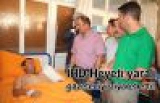 İHD Heyeti yaralı gazeteciyi ziyaret etti