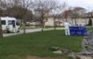 İkizlerini öldüren baba yaşamına son verdi