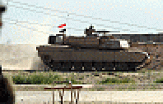 Irak ordusu, Musul'daki Kayyara Üssü'nü IŞİD'den...