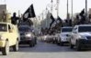 IŞİD, Türkiye'ye yakın bazı noktaları ele geçirdi