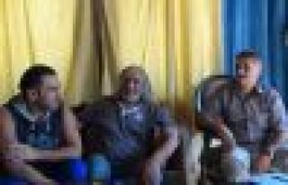 IŞİD'ten kurtarılan genç ailesine teslim edildi