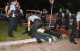 İstanbul'da AVM bahçesine patlayıcı atıldı