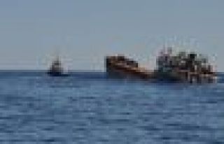 İtalya'da mülteci teknesi battı: 82 ölü!