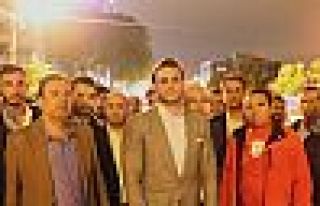 İYİ Parti kurucularından Mehmet Aslan'ın evi kurşunlandı