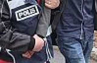 İzmir'de 11 avukat gözaltına alındı