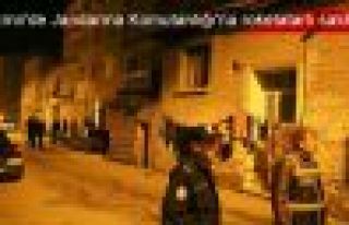 İzmir'de Jandarma Komutanlığı'na roketatarlı...