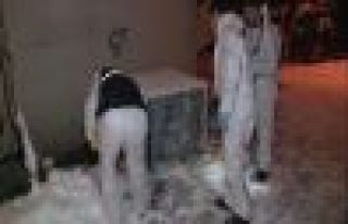 Karısını bıçakla öldürdü, parçaladı, çöp...