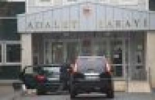 'KCK davası'nın ikinci oturumu da 'meşruiyet' kriziyle...