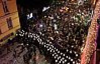 'Kimse çarpıtmasın, isyanımız barikata'