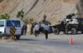 Kırklareli'de askeri araç devrildi: 1 asker hayatını...