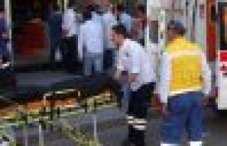 Kızlarıyla okul alışverişi yapacaktı: Silahlı...